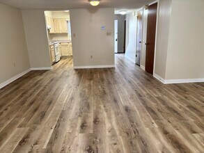 2 Cinderella Ln NW in Fort Walton Beach, FL - Building Photo - Building Photo