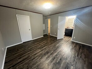 58 Locust St in Hopkinsville, KY - Building Photo - Building Photo