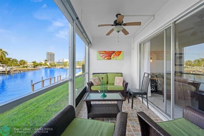 property at 460 Paradise Isle Blvd