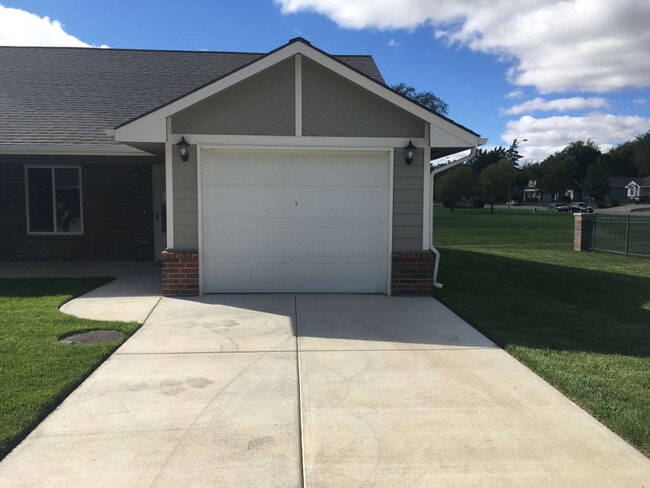 property at 655 E Main St