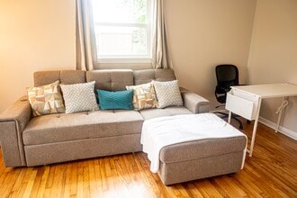 2514 Aster Dr in Greensboro, NC - Building Photo - Building Photo