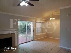 8518 Pearl Lake Dr in Houston, TX - Building Photo - Building Photo