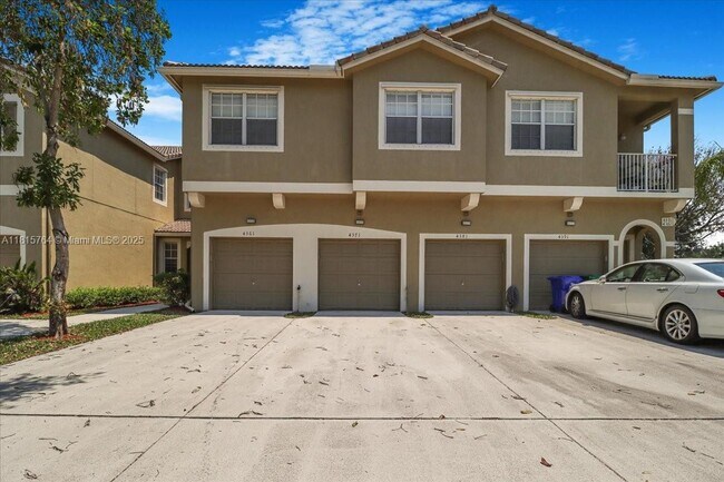 property at 4371 SW 131st Ln