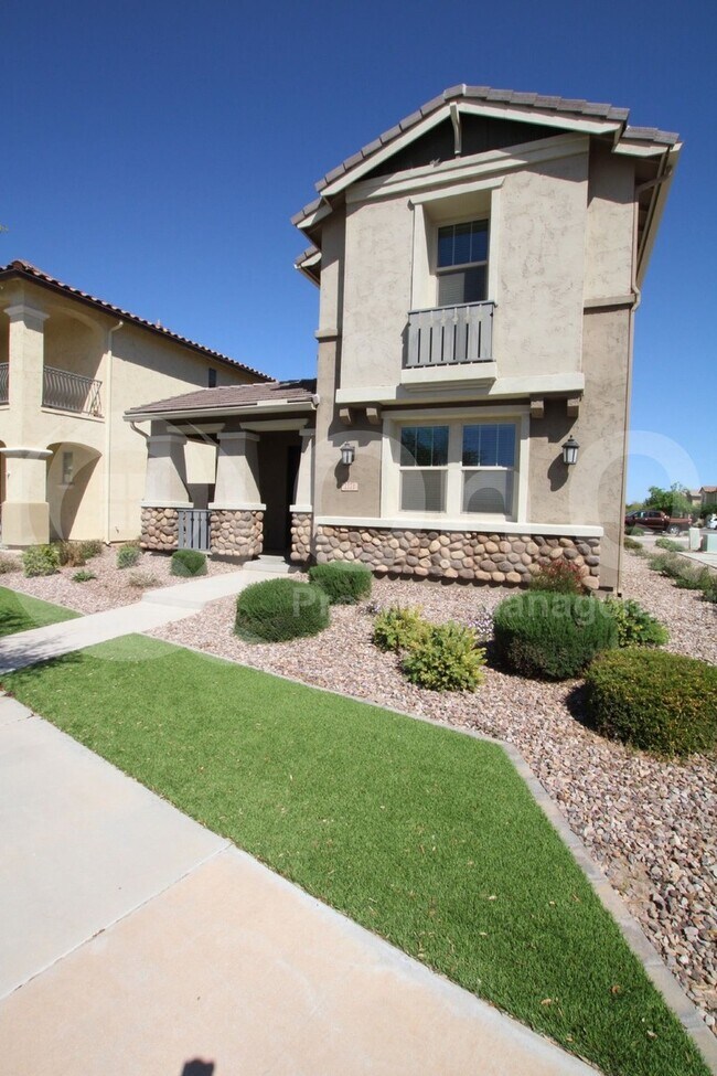 2171 S Wallrade Ln in Gilbert, AZ - Building Photo - Building Photo