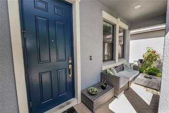 13917 Roseate Tern Ln in Riverview, FL - Foto de edificio - Building Photo