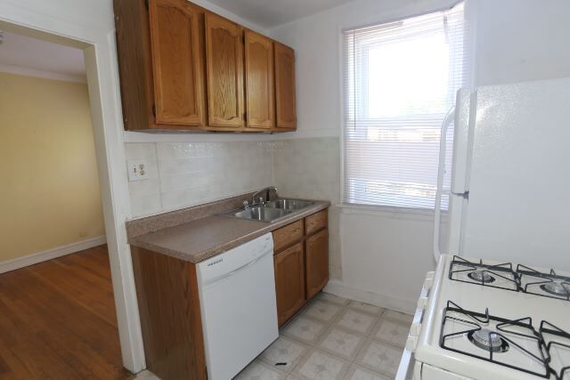 4216 N Clark St in Chicago, IL - Building Photo - Building Photo