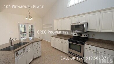 106 Weymouth Pl in Chapel Hill, NC - Building Photo - Building Photo