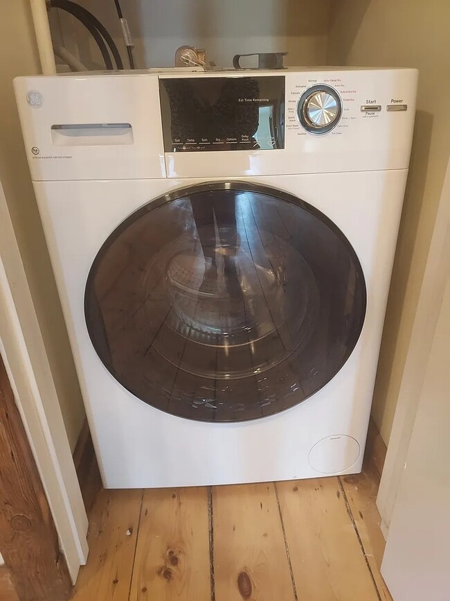 257 3rd St in Troy, NY - Building Photo - Building Photo