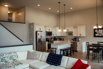 1725 Tobi Ln in Grand Forks, ND - Building Photo - Building Photo