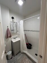 38 Hemenway St, Unit 25 in Boston, MA - Building Photo - Building Photo