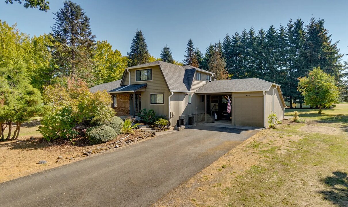 4001 NW 127th St in Vancouver, WA - Building Photo