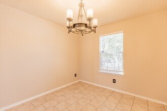1744 Emerald Edge in San Antonio, TX - Building Photo - Building Photo