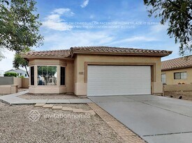 6347 W Hilton Ave in Phoenix, AZ - Building Photo