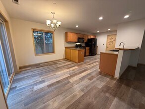 1380 Hudson St in Dupont, WA - Building Photo - Building Photo