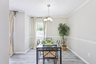 Willow Lake in Stone Mountain, GA - Building Photo - Building Photo