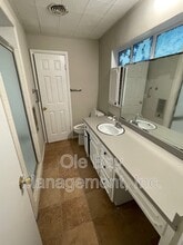 2305 Hillwood Dr E in Mobile, AL - Building Photo - Building Photo