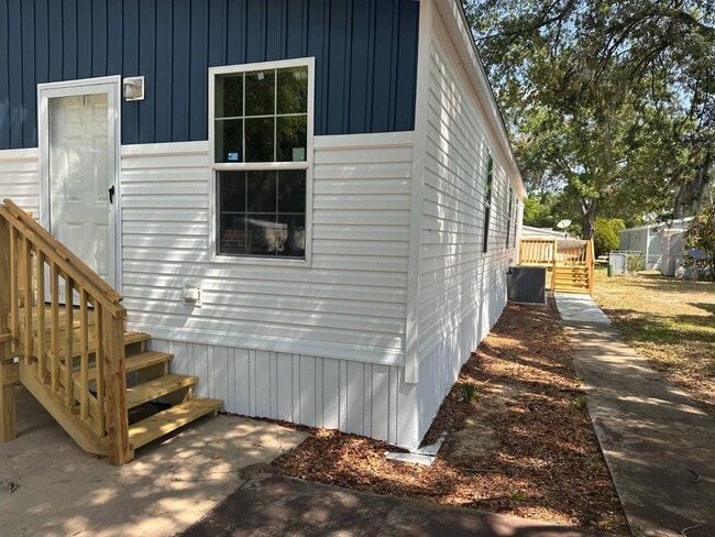 7865 W Hwy 40 in Ocala, FL - Building Photo - Building Photo