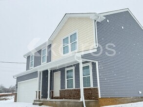 167 Shelton Rd in Radcliff, KY - Building Photo - Building Photo