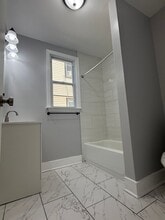 253 Ampere Pkwy in Bloomfield, NJ - Building Photo - Building Photo