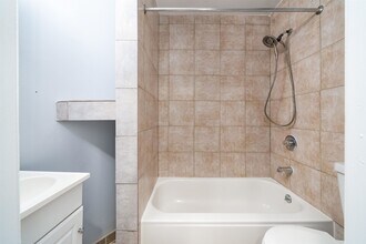 520 Jefferson St in Hoboken, NJ - Building Photo - Building Photo