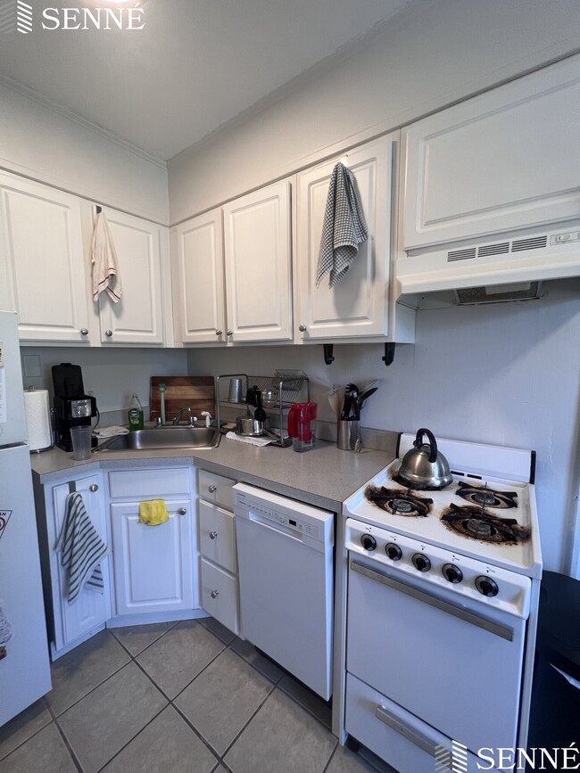 20 Langdon St, Unit 9 in Cambridge, MA - Building Photo - Building Photo