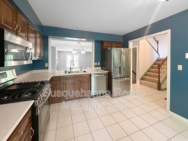 1120 Galway Ct in Hummelstown, PA - Foto de edificio - Building Photo
