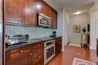 2795 Peachtree Rd NE in Atlanta, GA - Building Photo - Building Photo