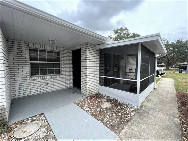 3147 Bloomingdale Villas Ct in Brandon, FL - Building Photo - Building Photo