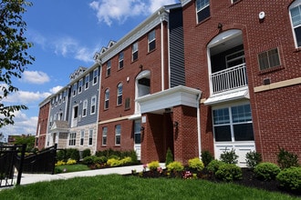 Bayonne Bay in Bayonne, NJ - Building Photo - Building Photo
