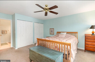 1123 Wicklow Ct in Hummelstown, PA - Building Photo - Building Photo
