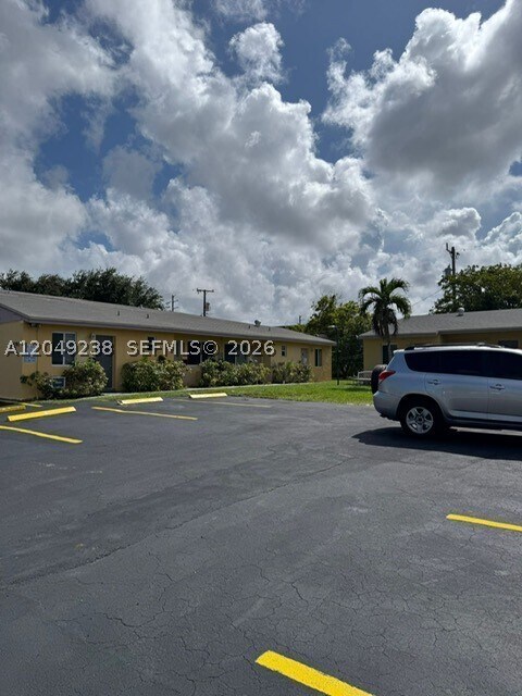property at 16190 NE 19th Pl