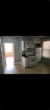 140 Marginal St, Unit 1 in Boston, MA - Foto de edificio - Building Photo