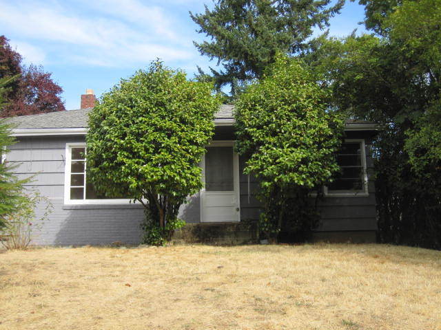 2277 Friendly St in Eugene, OR - Building Photo