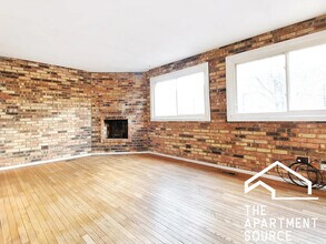 1251 W Belden Ave, Unit 11 in Chicago, IL - Building Photo - Building Photo