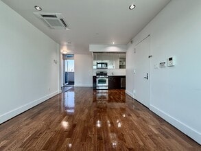 143 Skillman Ave-Unit -8PH in Brooklyn, NY - Foto de edificio - Building Photo