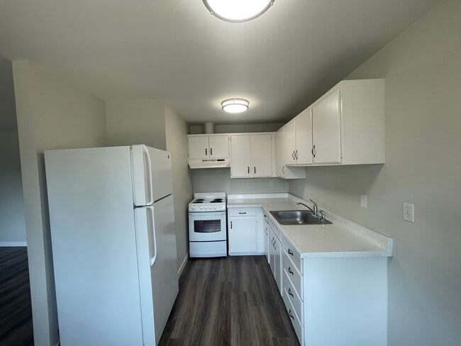 515 16th Ave W in Kirkland, WA - Building Photo - Building Photo