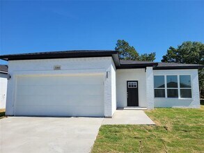 3360 Noor St in Dallas, TX - Building Photo - Building Photo