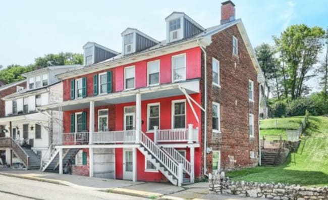 property at 23 Baltimore St