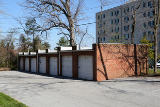 Fordleigh Apartments in Baltimore, MD - Building Photo - Building Photo