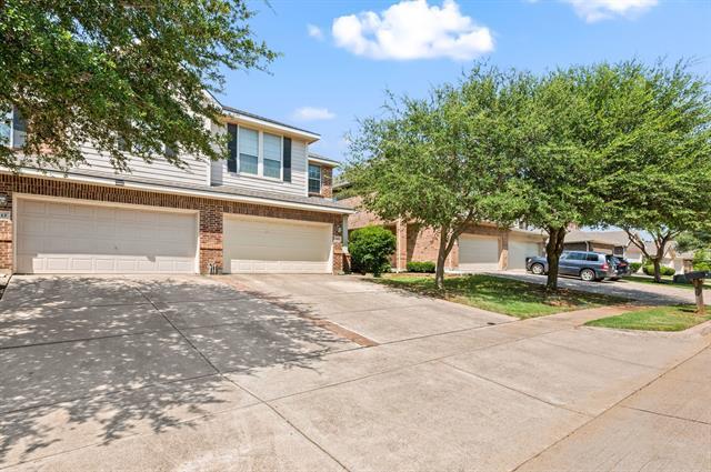1415 Ravenwood Dr in Mansfield, TX - Building Photo - Building Photo