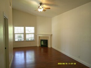 1120 Tulip Ln in Davis, CA - Building Photo - Building Photo