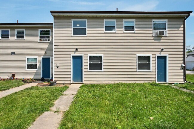 2187-2193 Clarendon Ln in Columbus, OH - Foto de edificio - Building Photo
