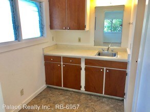 425 Kawailoa Rd in Kailua, HI - Building Photo - Building Photo