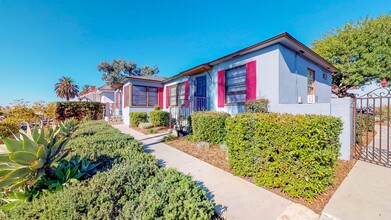 30th Street Cottages in San Diego, CA - Building Photo - Interior Photo