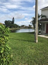 5402 Bayside Dr in Greenacres, FL - Building Photo - Building Photo