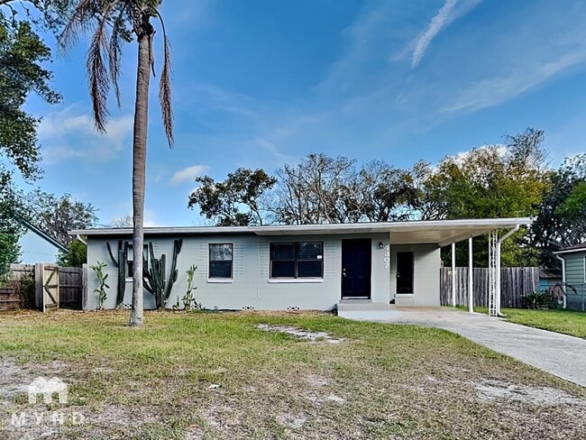 property at 4307 Sky Line Dr