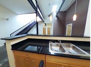 T and E Apartments in Richmond, VA - Building Photo - Building Photo