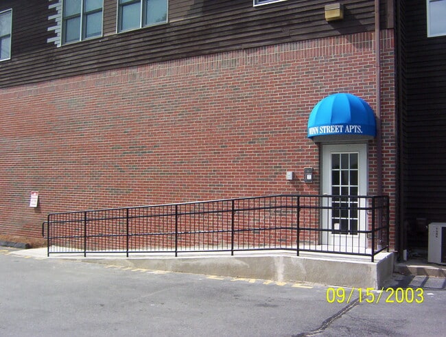 65 Winn St, Unit 1