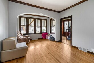 11527 S La Salle St in Chicago, IL - Building Photo - Building Photo