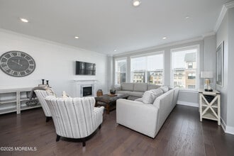 26 Kelly Wy in Tinton Falls, NJ - Building Photo - Building Photo